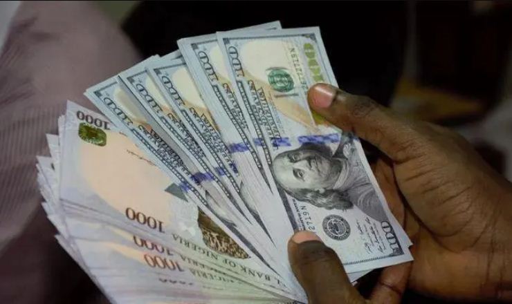 CBN Refutes Alleged Devaluation Of Naira To N630 Per $1
